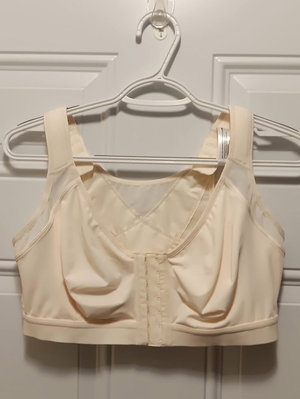 Delimira| Cream38E (DD) Full Coverage Front Closure Adjustable Back Support Bra